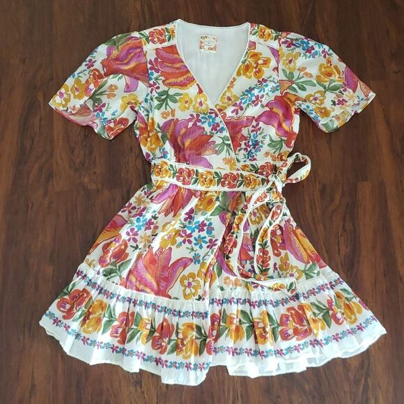 SÉZANE X FARM RIO Tropical Chic Coquette Girl Floral Kalhila Wrap Dress Size 42 - Picture 2 of 7